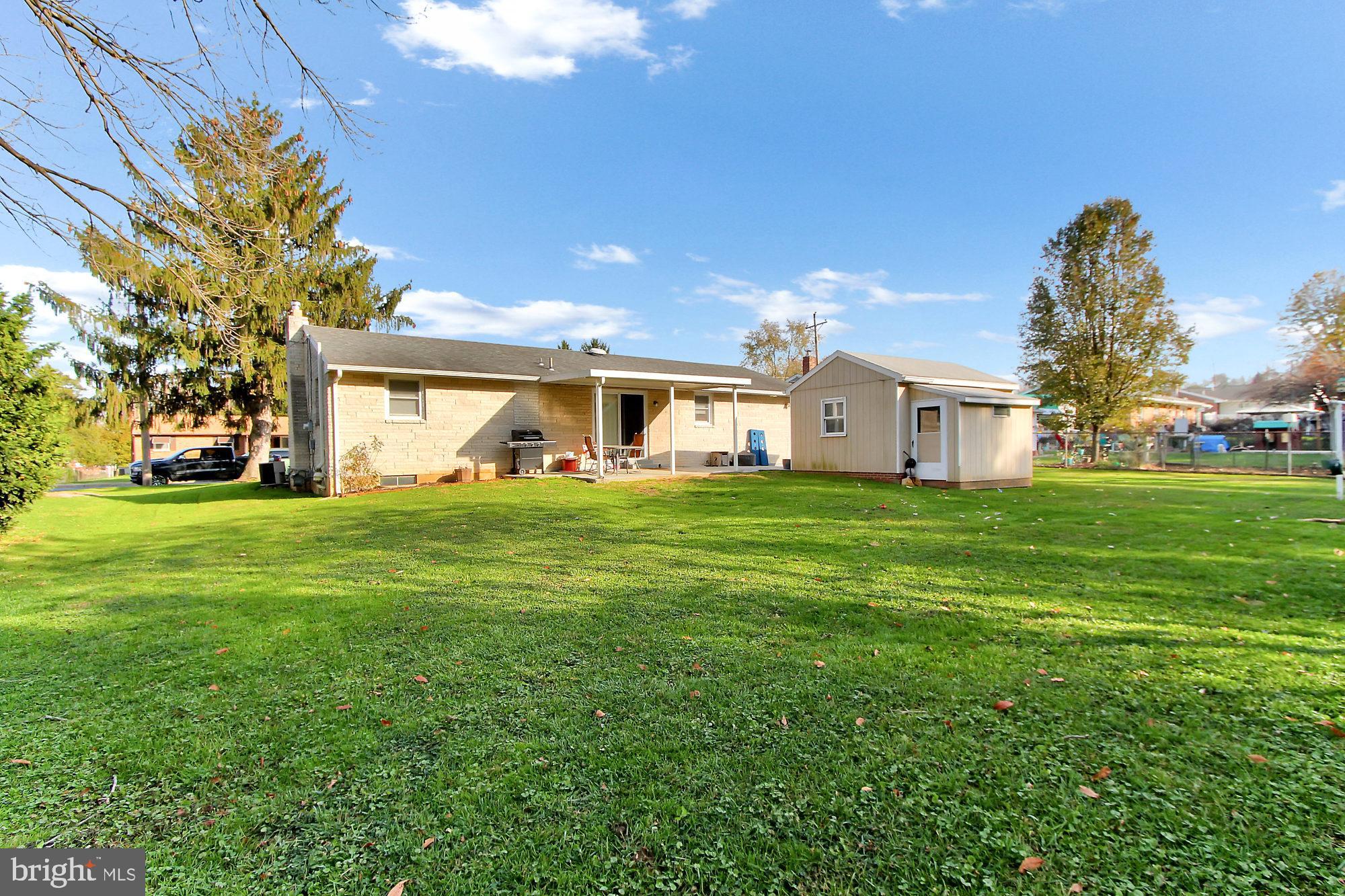 2140 Teslin Road York, PA 17404 - Photo 22 of 25