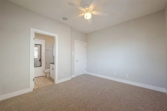 $2,550 | 4305 Eigel Street, Houston, TX 77007