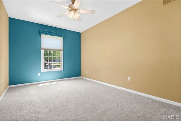 $579,900 | 1609 10th Fairway Drive, Belleville, IL 62220
