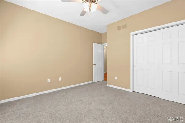 $579,900 | 1609 10th Fairway Drive, Belleville, IL 62220