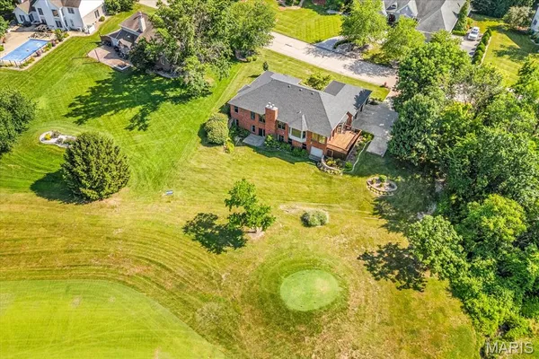 $579,900 | 1609 10th Fairway Drive, Belleville, IL 62220