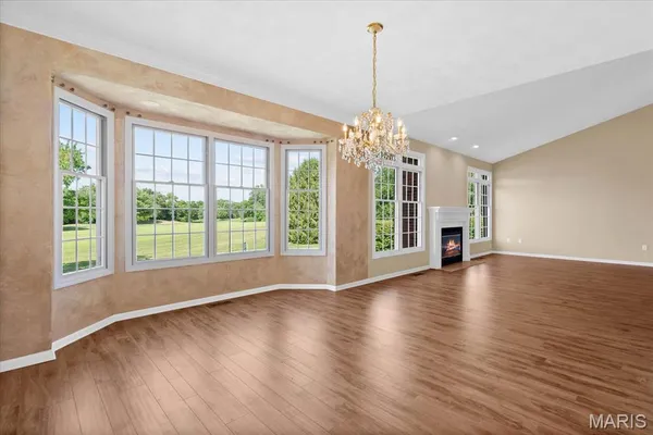 $579,900 | 1609 10th Fairway Drive, Belleville, IL 62220