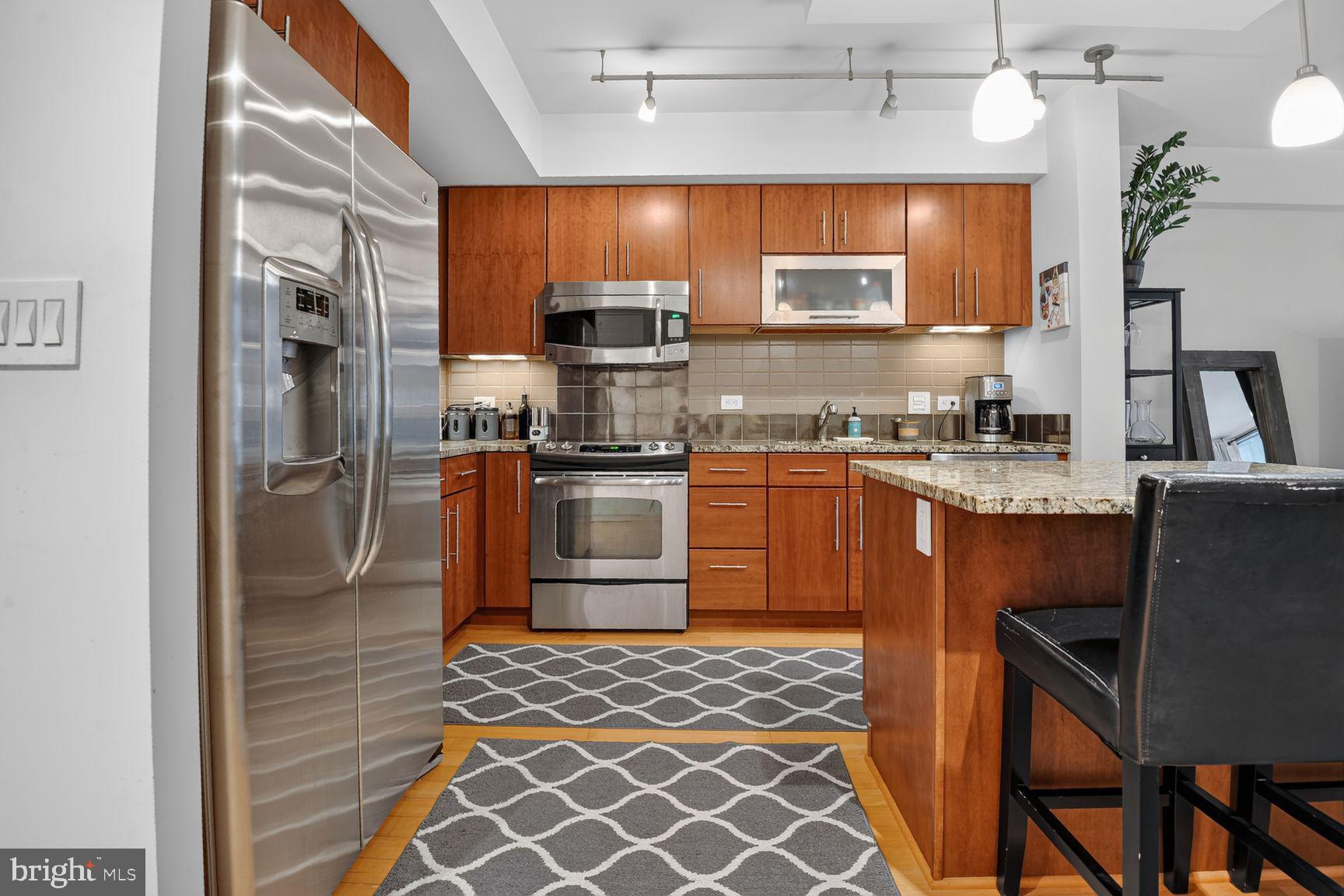 1025 First Street Southeast, Unit 701 Washington, DC 20003 - Photo 3 of 20