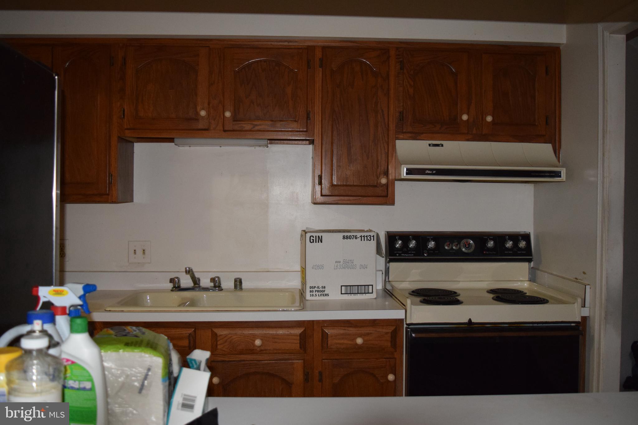 1301 North Courthouse Road, Unit 1010 Arlington, VA 22201 - Photo 12 of 52