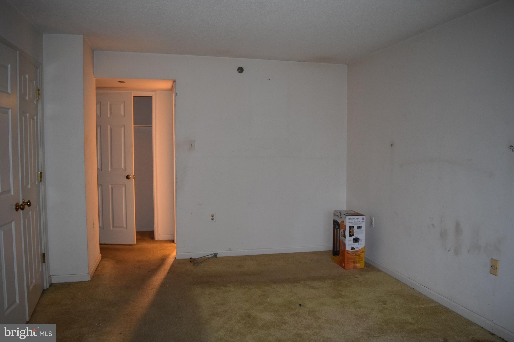 1301 North Courthouse Road, Unit 1010 Arlington, VA 22201 - Photo 3 of 52