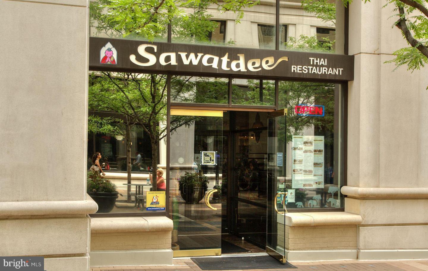 1301 North Courthouse Road, Unit 1010 Arlington, VA 22201 - Photo 48 of 52