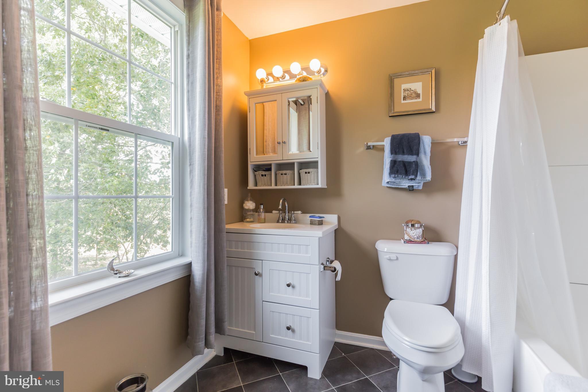 48826 Fox Harbor Road Ridge, MD 20680 - Photo 23 of 27 Bath