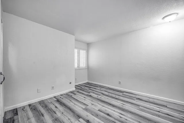 $349,950 | 1957 West Santa Ana Avenue, Fresno, CA 93705