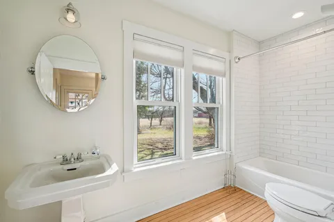 $715,000 | W4669 County Rd A, Lafayette, WI 53121