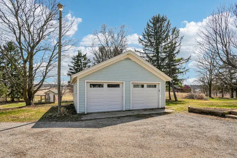 $715,000 | W4669 County Rd A, Lafayette, WI 53121