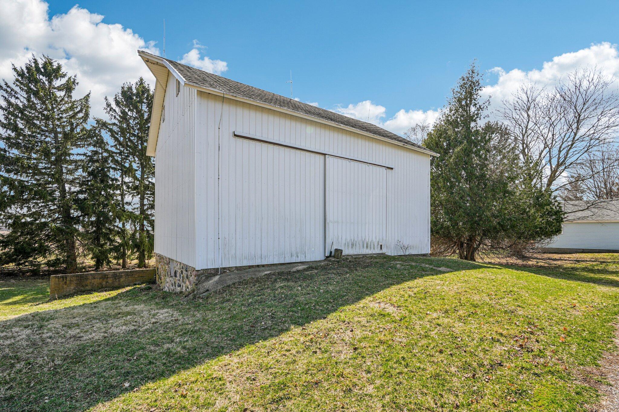 W4669 County Rd A Lafayette, WI 53121 - Photo 41 of 66 North View ofBarn