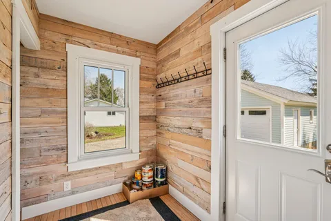 $715,000 | W4669 County Rd A, Lafayette, WI 53121