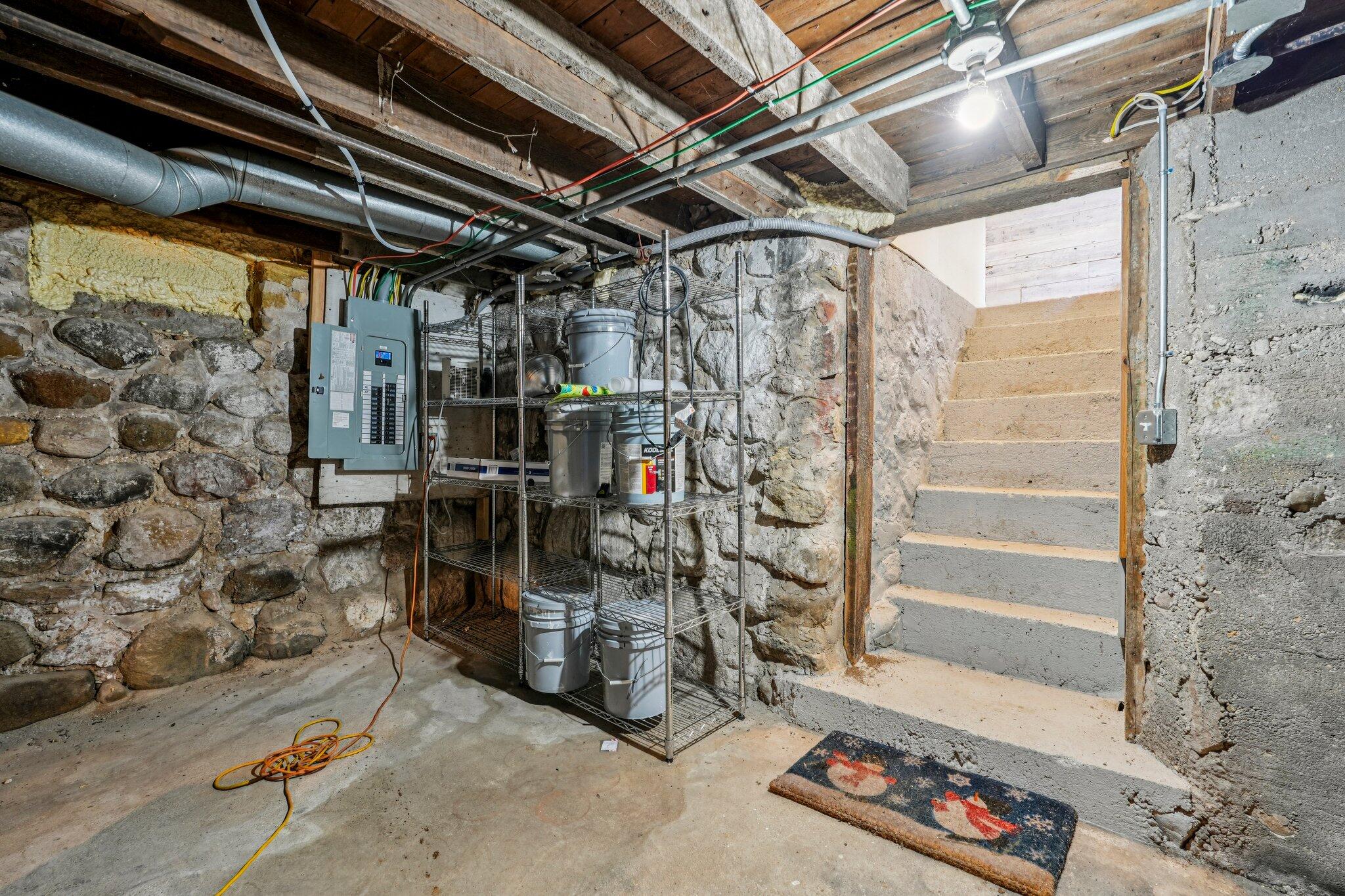 W4669 County Rd A Lafayette, WI 53121 - Photo 53 of 66 200A