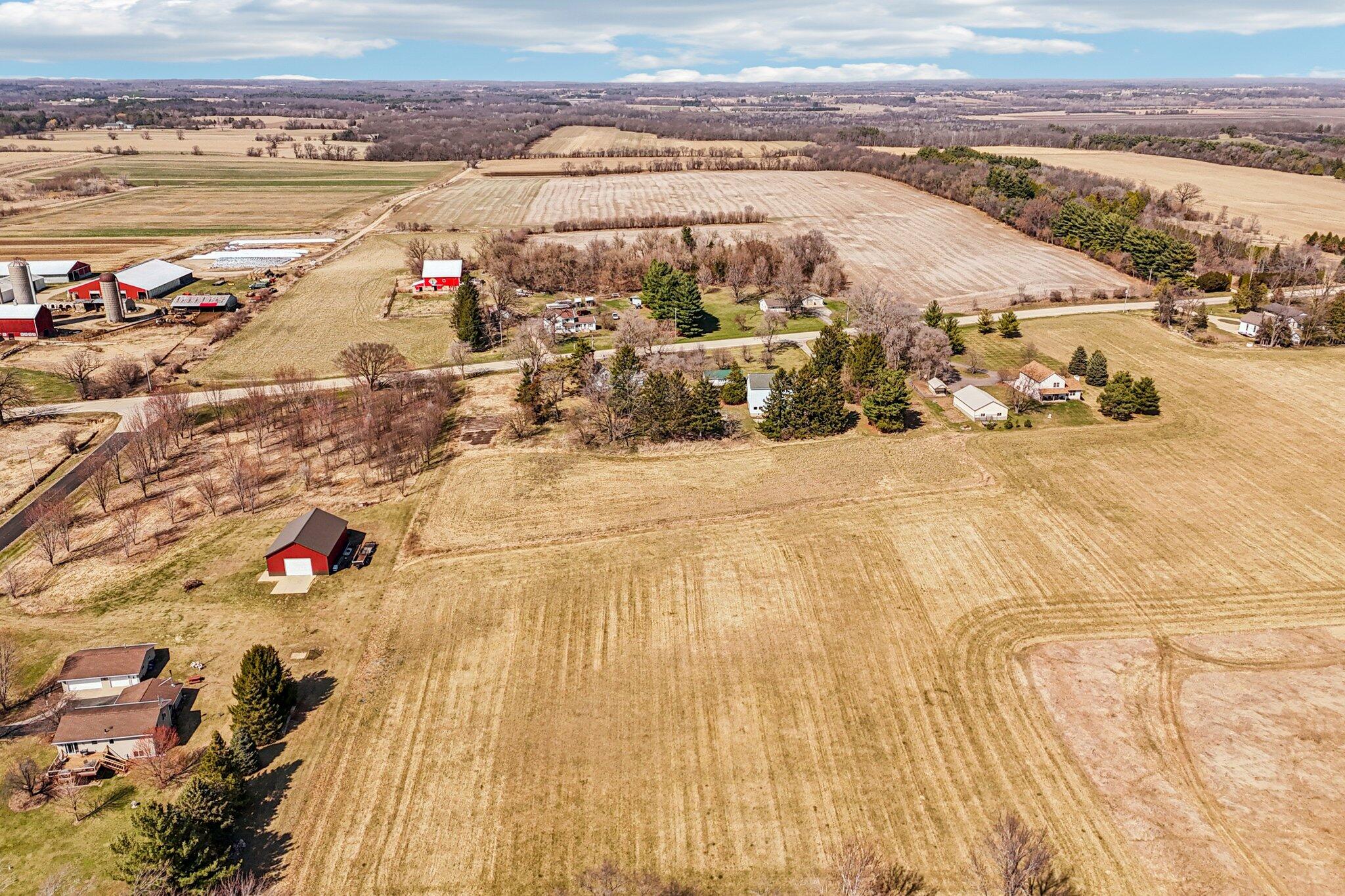 W4669 County Rd A Lafayette, WI 53121 - Photo 62 of 66 Aerial South 2