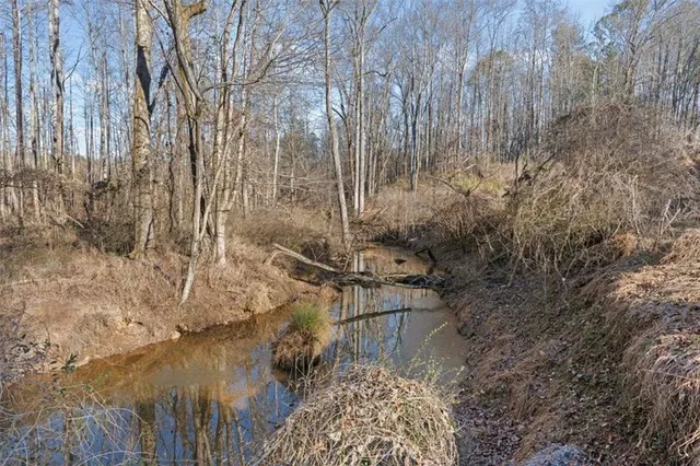 $175,000 | 202 Sam House Road, Bremen, GA 30110