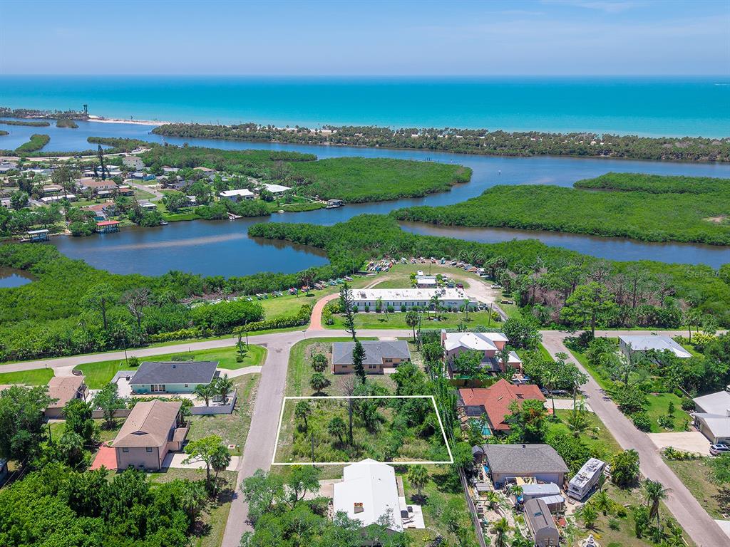 Everest Road Venice, FL 34293 - Photo 2 of 29
