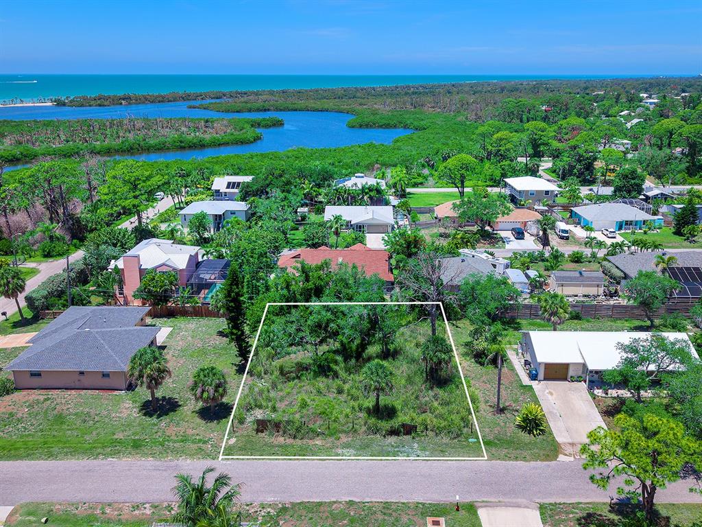 Everest Road Venice, FL 34293 - Photo 4 of 29