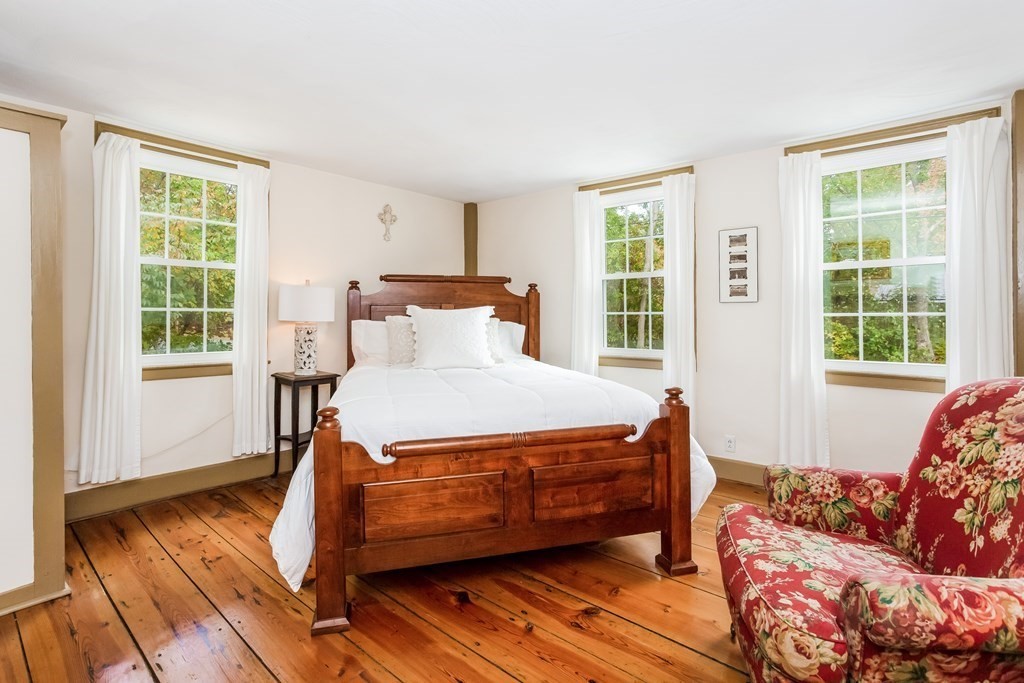 745 Monson Road Wilbraham, MA 01095 - Photo 4 of 42