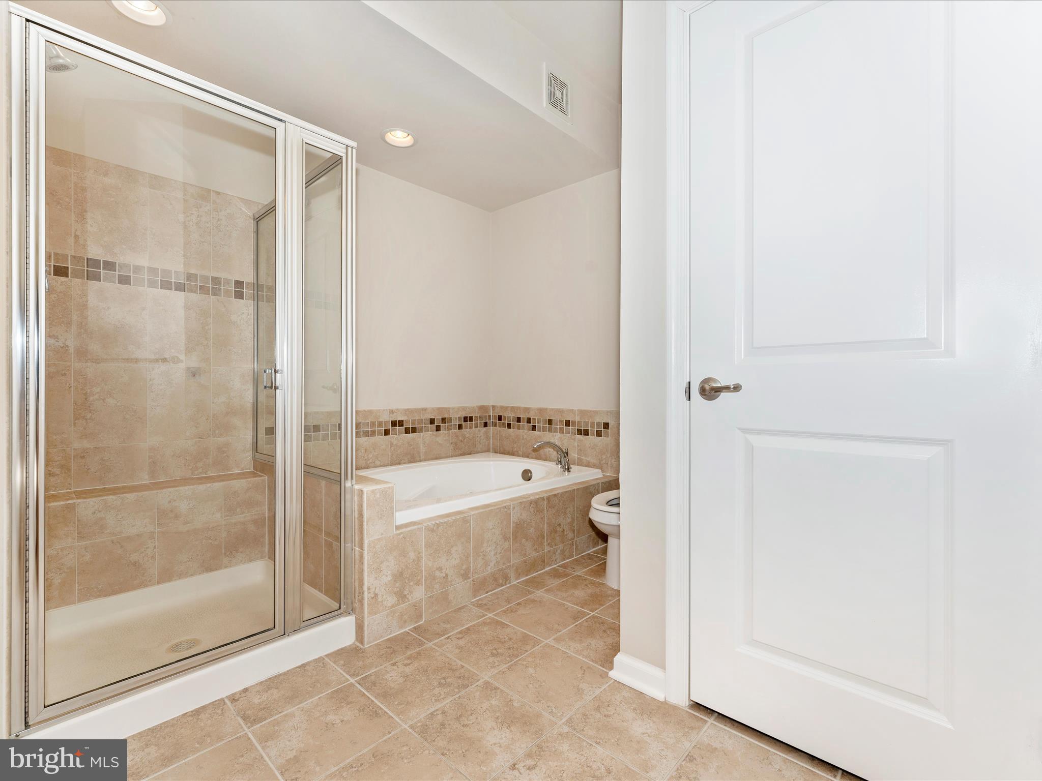 204 Mill Pond Road Frederick, MD 21701 - Photo 24 of 66 Primary Bathroom