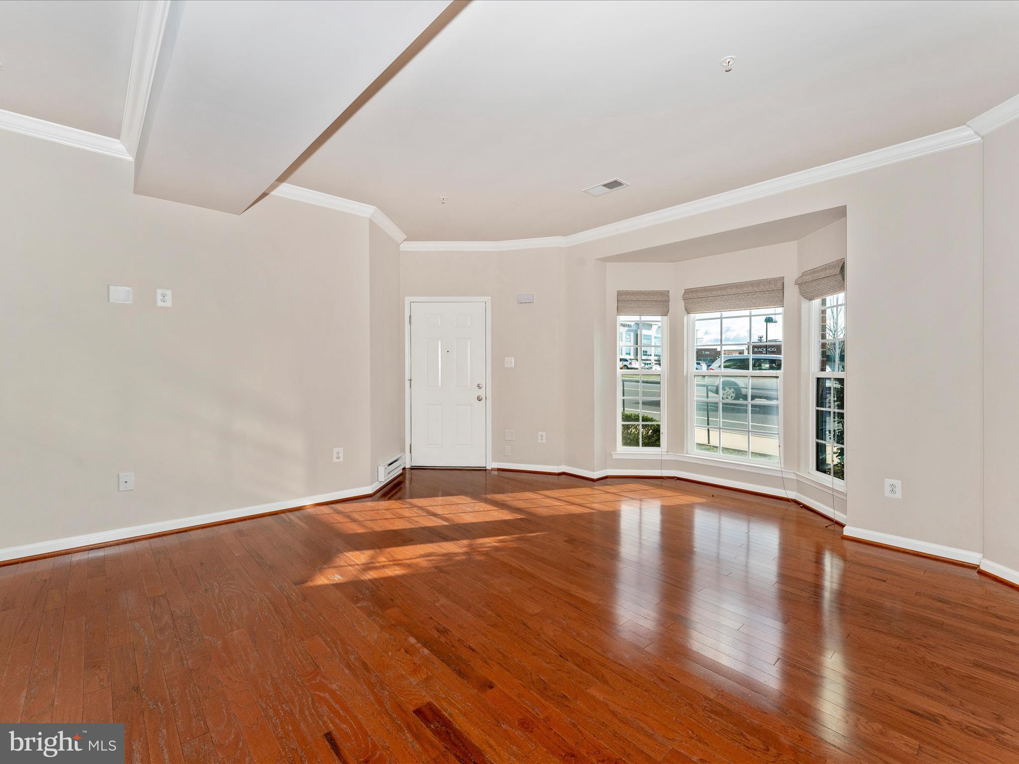 204 Mill Pond Road Frederick, MD 21701 - Photo 6 of 66 Living Room/Dining Room