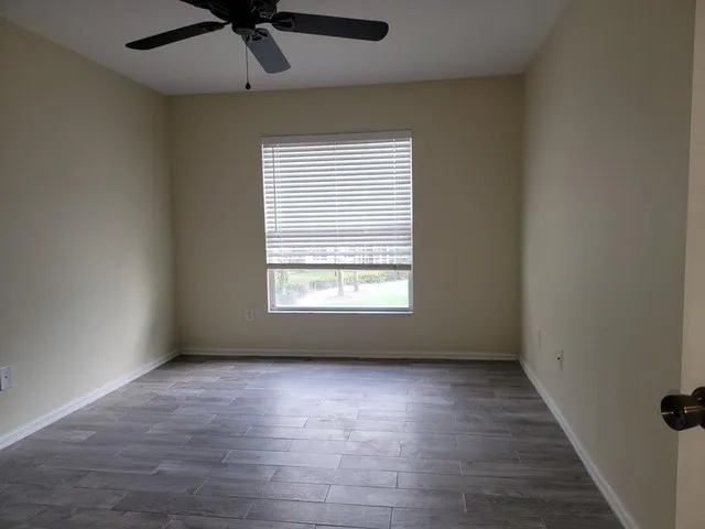 $2,800 | 233 River Bluff Lane, Royal Palm Beach, FL 33411