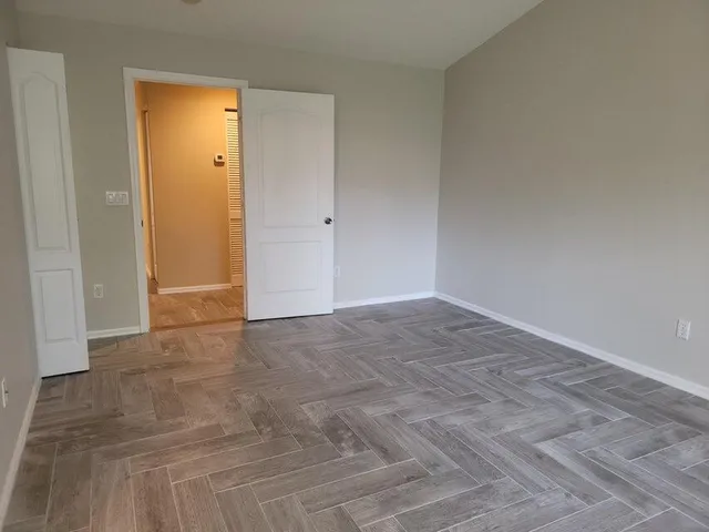 $2,800 | 233 River Bluff Lane, Royal Palm Beach, FL 33411