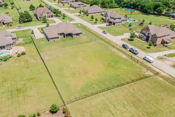 $700,000 | 3803 Wild Flower Lane, Nevada, TX 75173