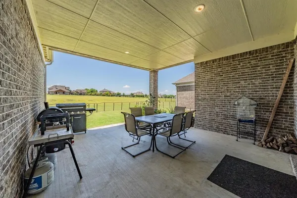 $700,000 | 3803 Wild Flower Lane, Nevada, TX 75173