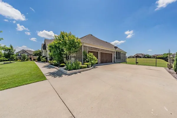 $700,000 | 3803 Wild Flower Lane, Nevada, TX 75173