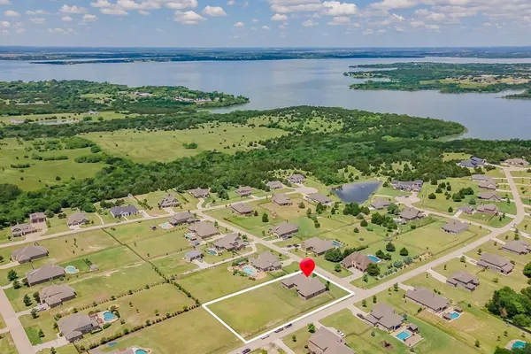 $700,000 | 3803 Wild Flower Lane, Nevada, TX 75173