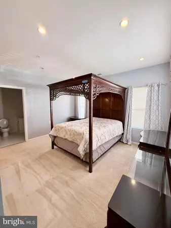 $305,000 | 3004 Bellamy Way, Unit 5, Suitland, MD 20746