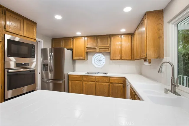 $5,000 | 405 Sand Canyon Way, Brea, CA 92821