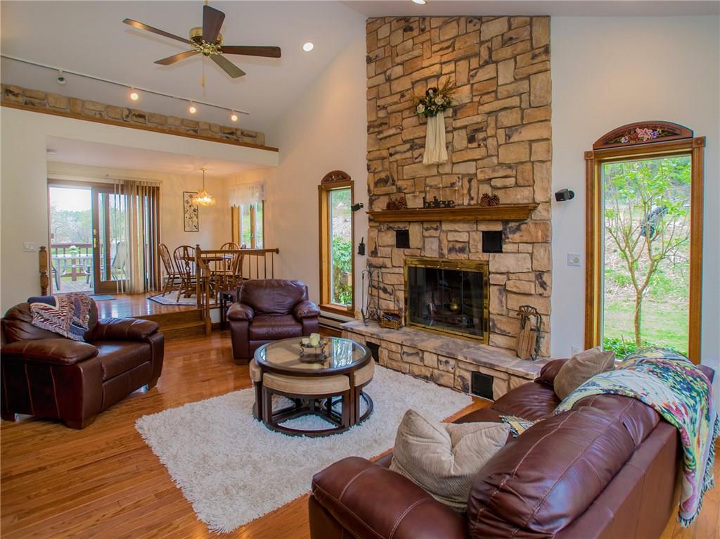 1175 Paintertown Road Irwin, PA 15642 - Photo 3 of 25 Gallery Image 3