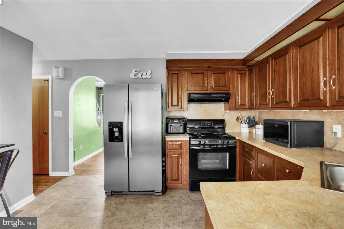 1426 Kenhorst Boulevard Reading, PA 19607 - Photo 9 of 31 Gallery Image 9