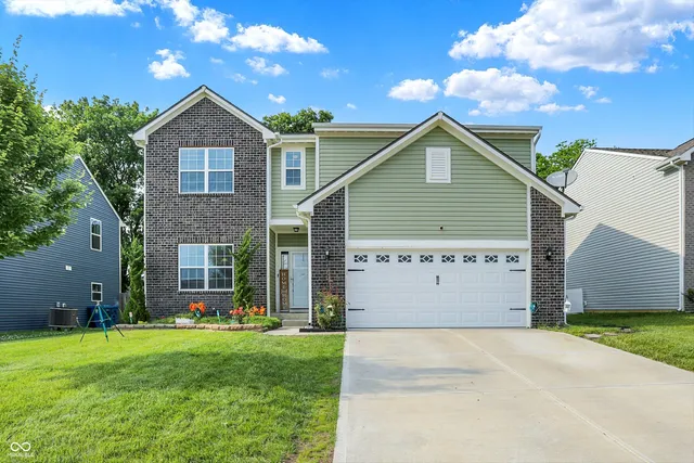 $435,000 | 10902 Jimmy Lake Drive, Indianapolis, IN 46239