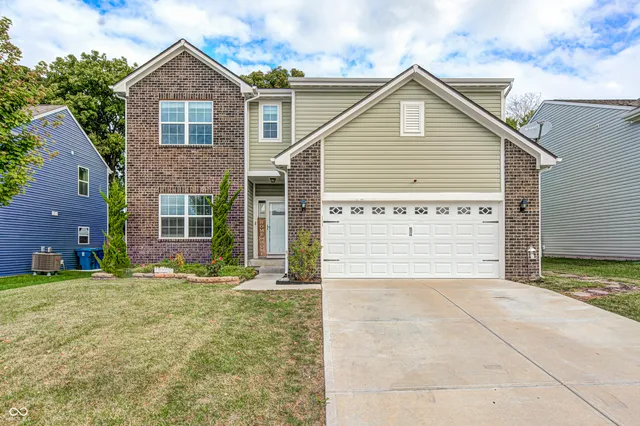 $435,000 | 10902 Jimmy Lake Drive, Indianapolis, IN 46239