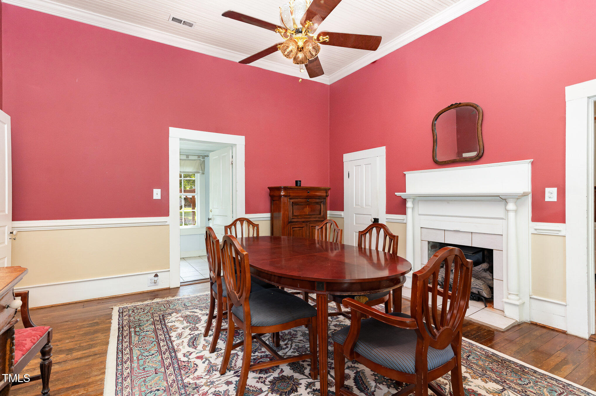 6200 Highway 401 Bunnlevel, NC 28323 - Photo 10 of 28 a view of a dining room with furniture