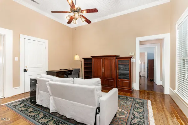 a living room filled with furniture