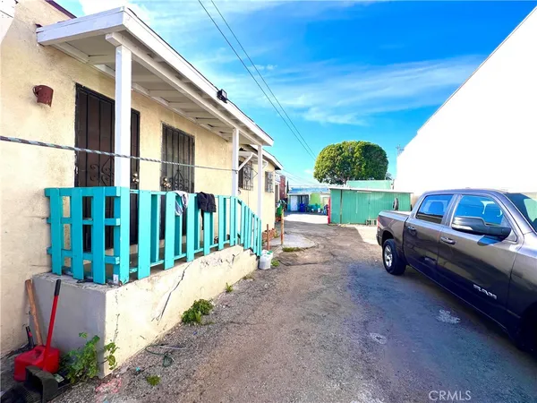 a car parked in front of a house