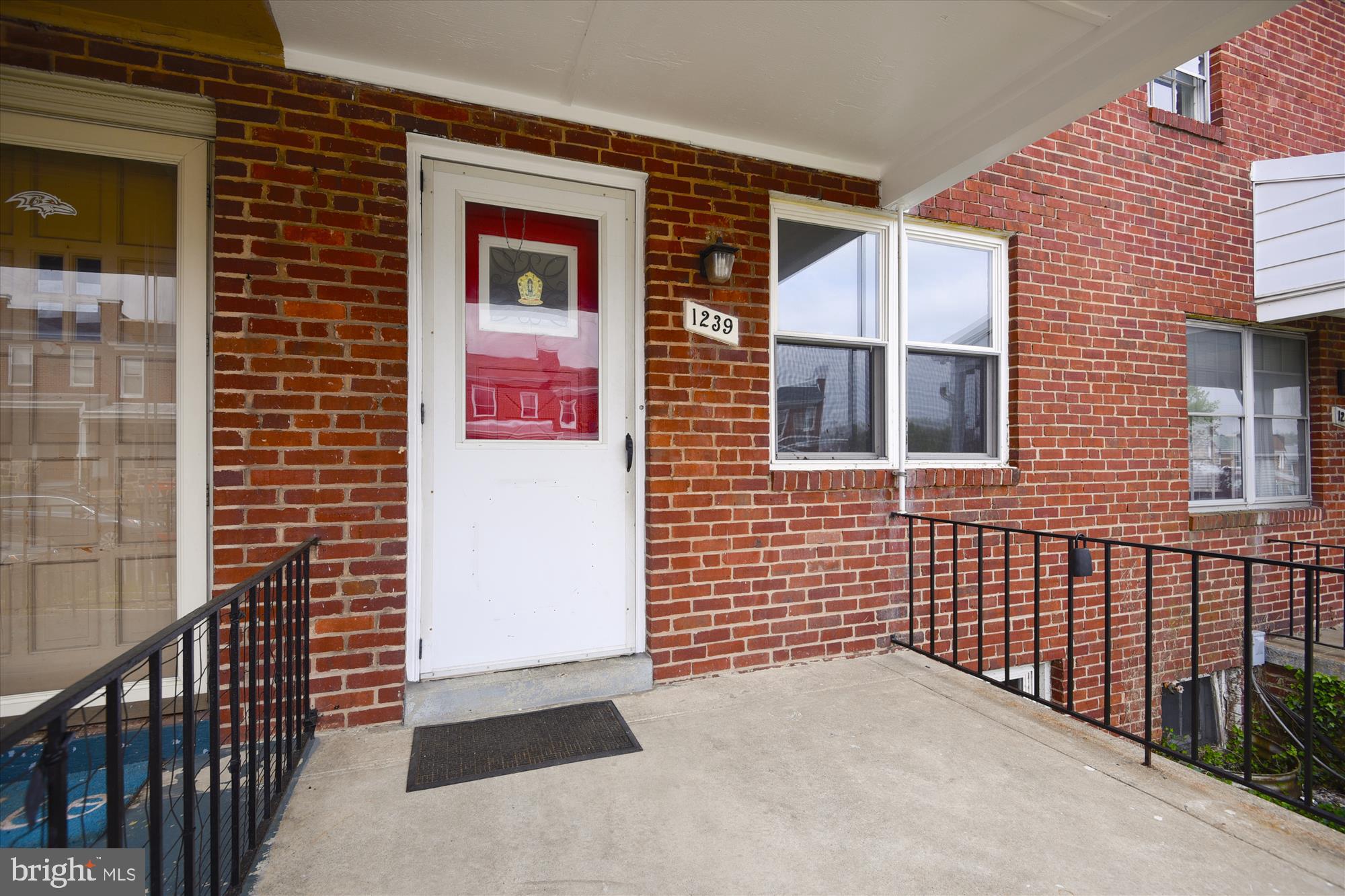 1239 West 37th Street Baltimore, MD 21211 - Photo 2 of 30