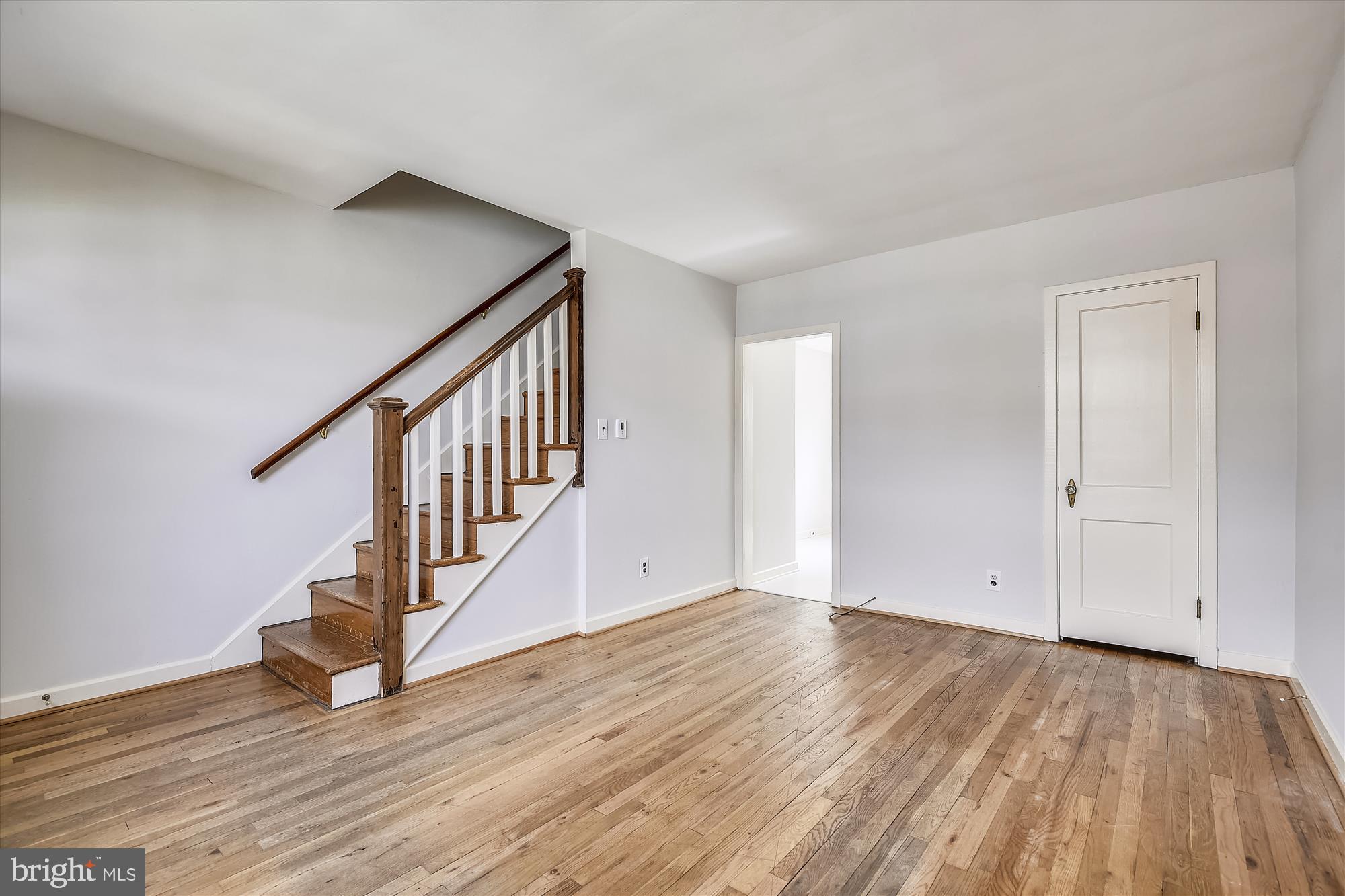 1239 West 37th Street Baltimore, MD 21211 - Photo 3 of 30