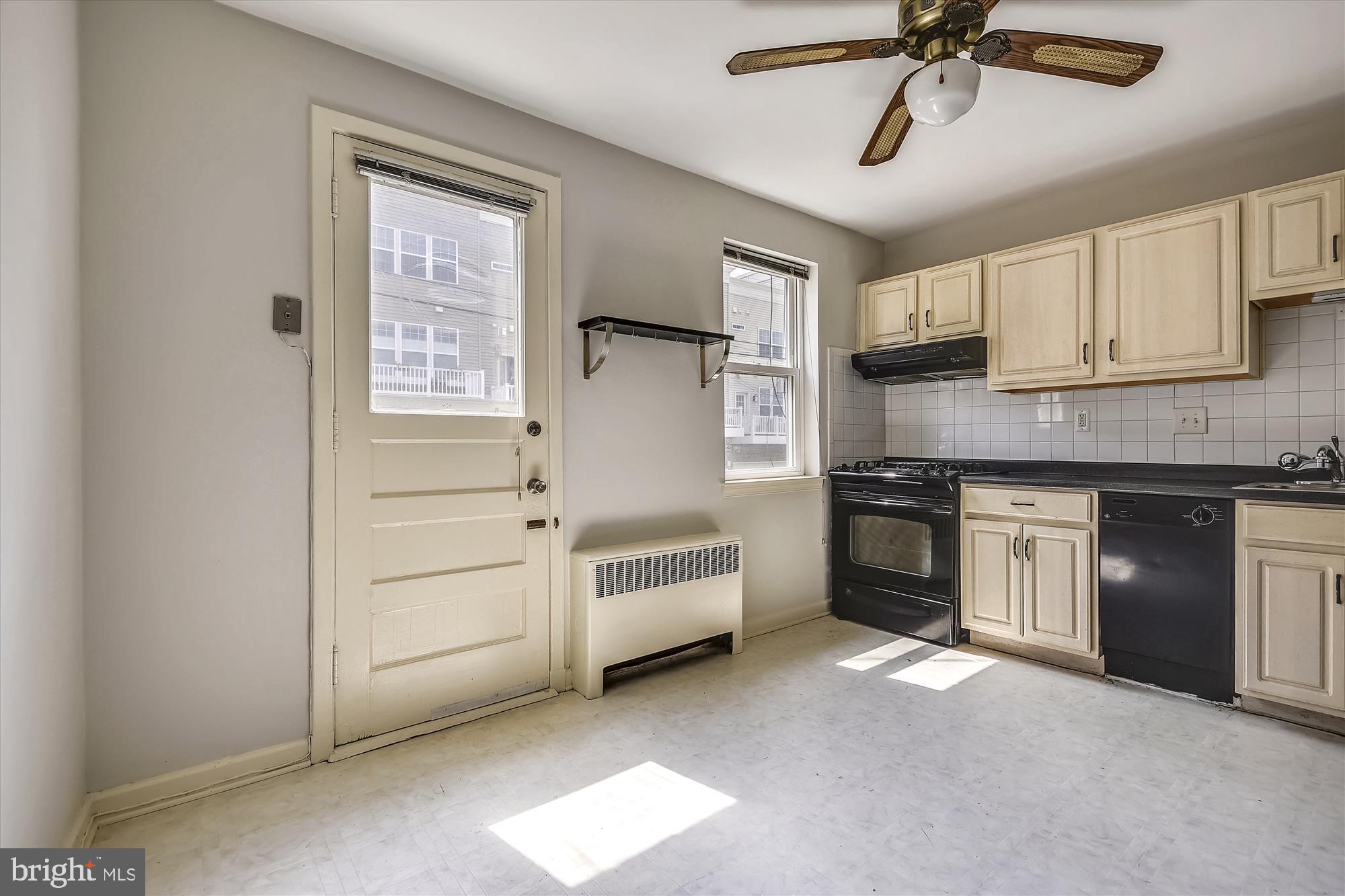 1239 West 37th Street Baltimore, MD 21211 - Photo 8 of 30