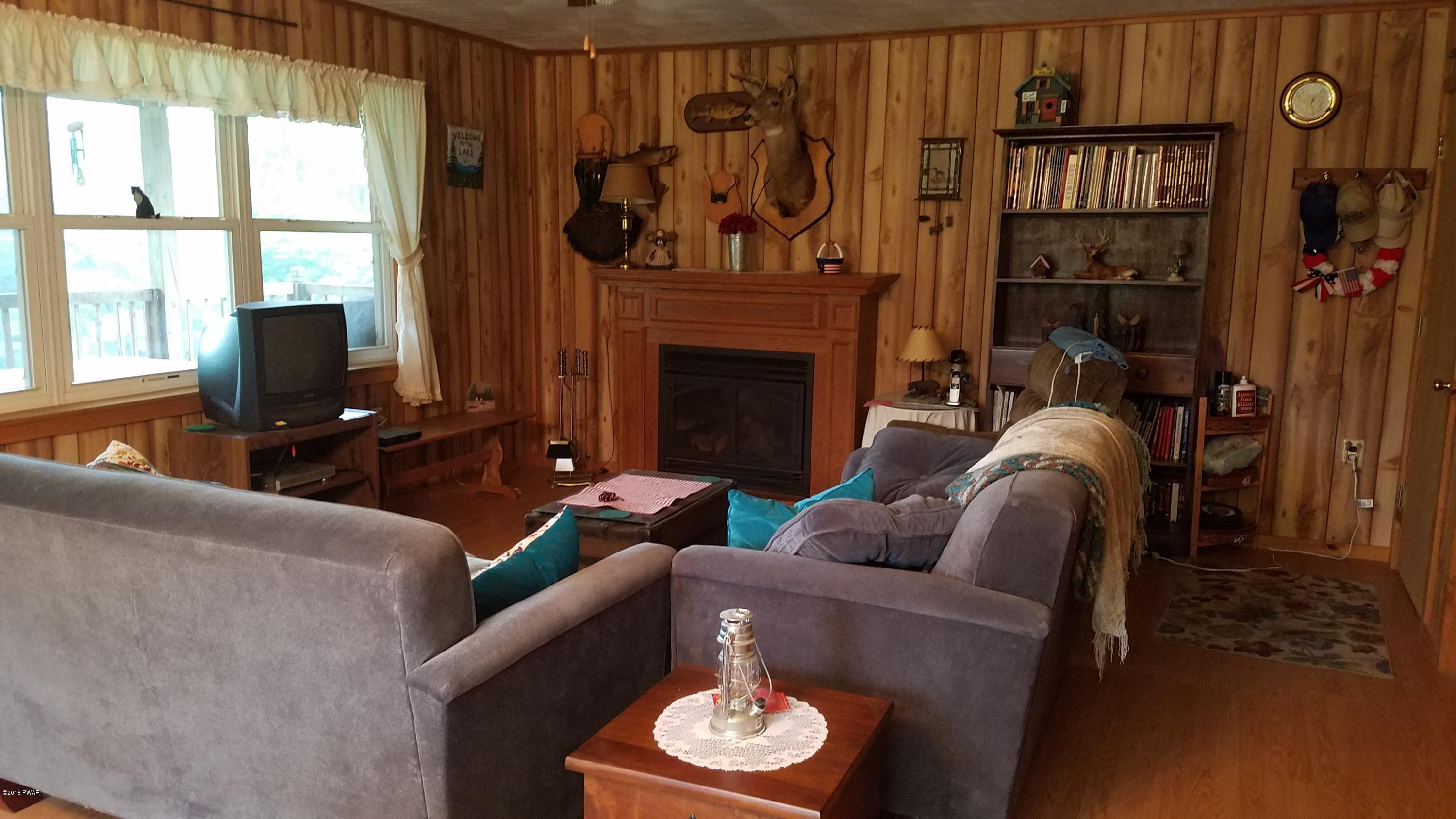 49 Poor Farm Road Lake Como, PA 18437 - Photo 8 of 21 20180627_174230