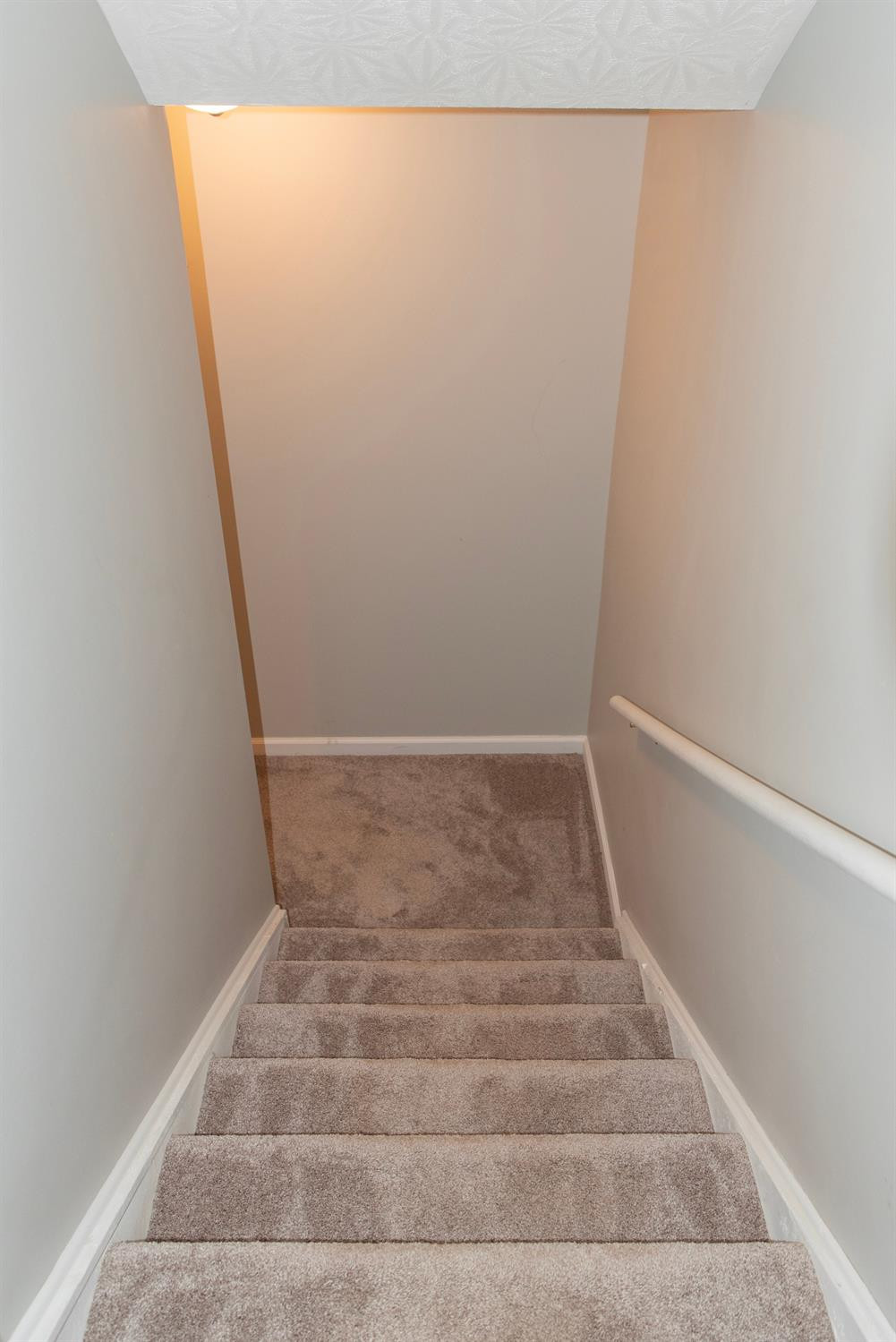 3326 Montavesta Road Lexington, KY 40502 - Photo 8 of 14 Listing Photo
