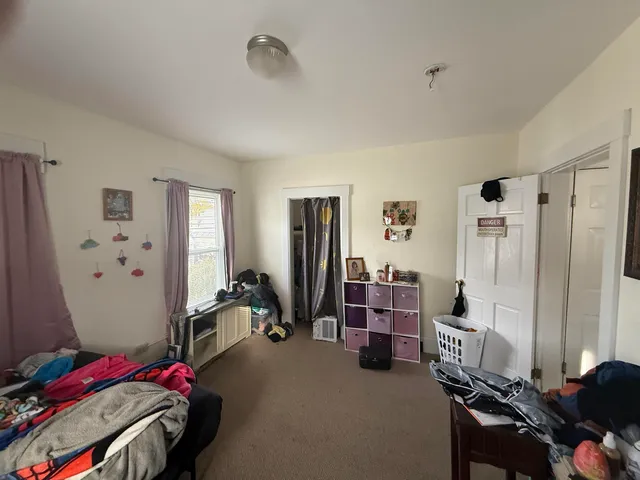 $199,000 | 34 Williams Street, Rockingham, VT 05101