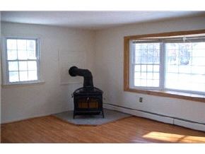 201 Hackett Hill Road Hooksett, NH 03106 - Photo 5 of 9 Gallery Image 5