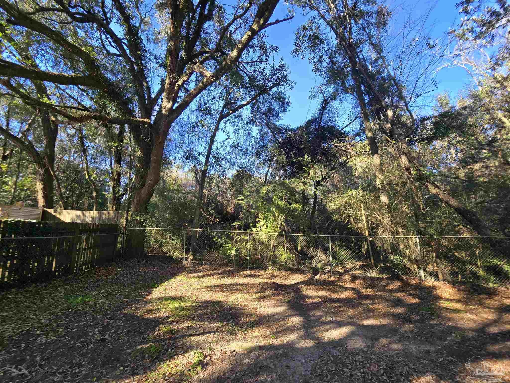 463 Mapleleaf Circle Pensacola, FL 32514 - Photo 2 of 11