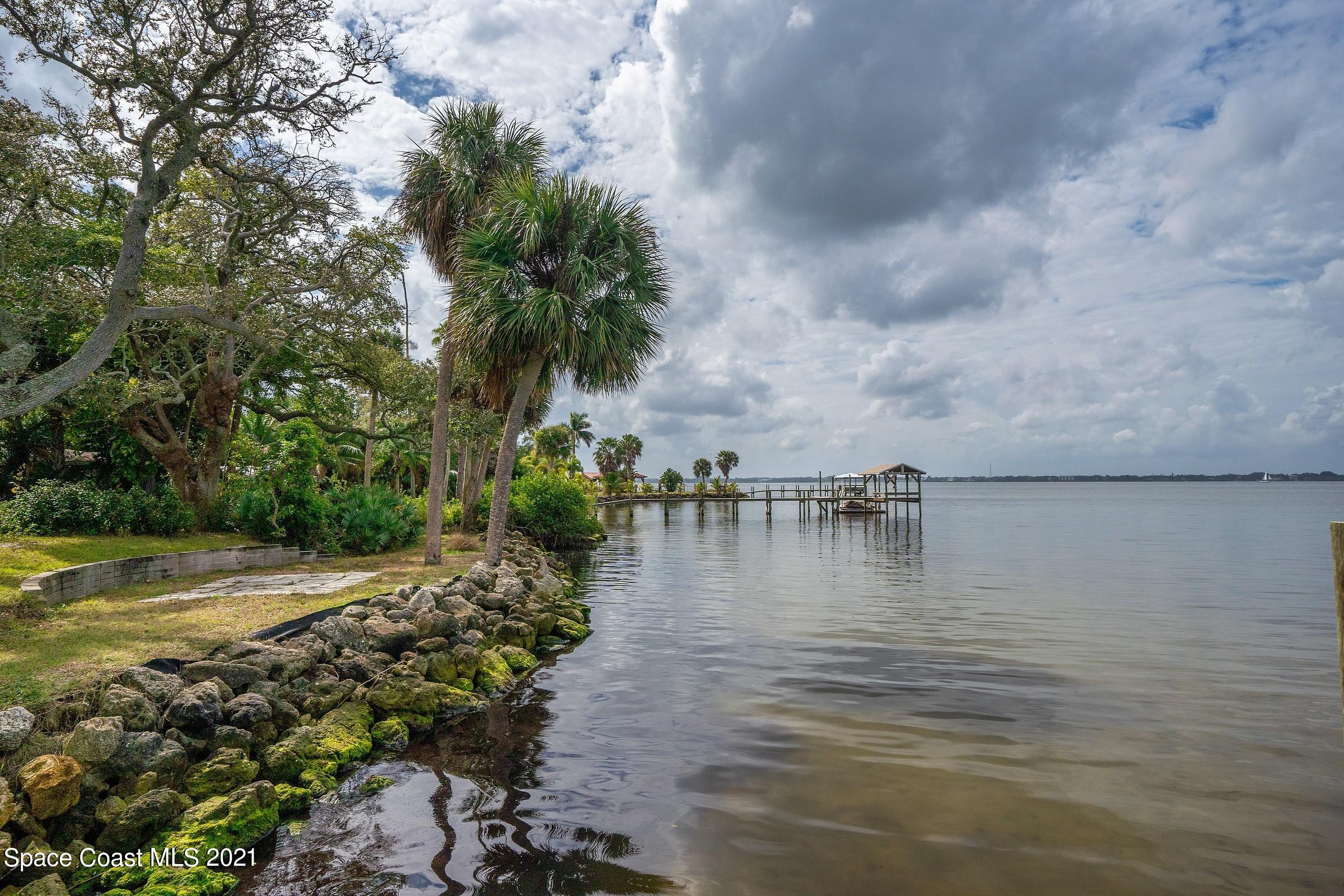 1320 South Riverside Drive Indialantic, FL 32903 - Photo 19 of 24 16 1320 S Riverside Drive (32)