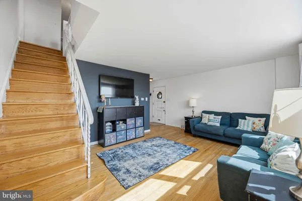 $445,000 | 585 Wigard Avenue, Philadelphia, PA 19128