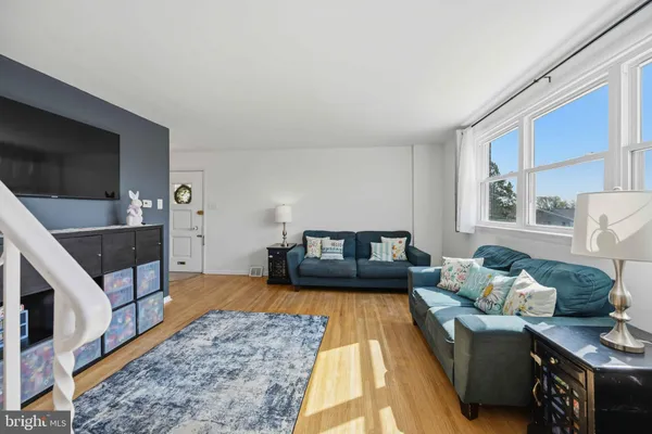 $445,000 | 585 Wigard Avenue, Philadelphia, PA 19128